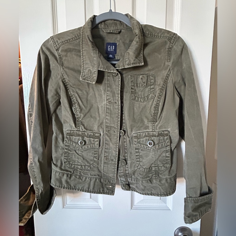 Gap olive green short waist jacket